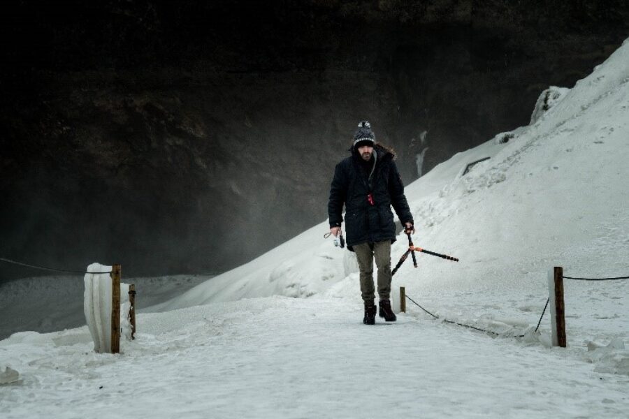 How to deal with employee absence and lateness due to harsh weather conditions